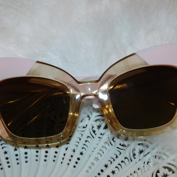 Free People Extreme Cat Eye Sunglasses by I Sea - Picture 3 of 3